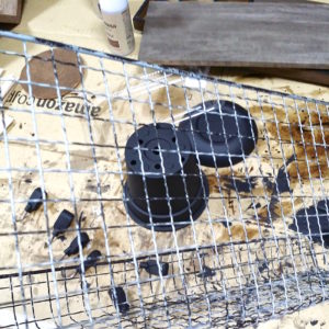 100均の焼き網にサビ加工をする